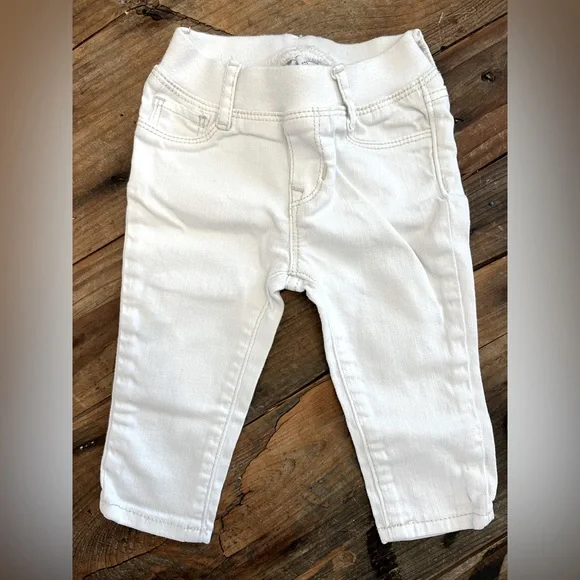 Baby Gap white jeans, stretch waist. - Picture 1 of 5